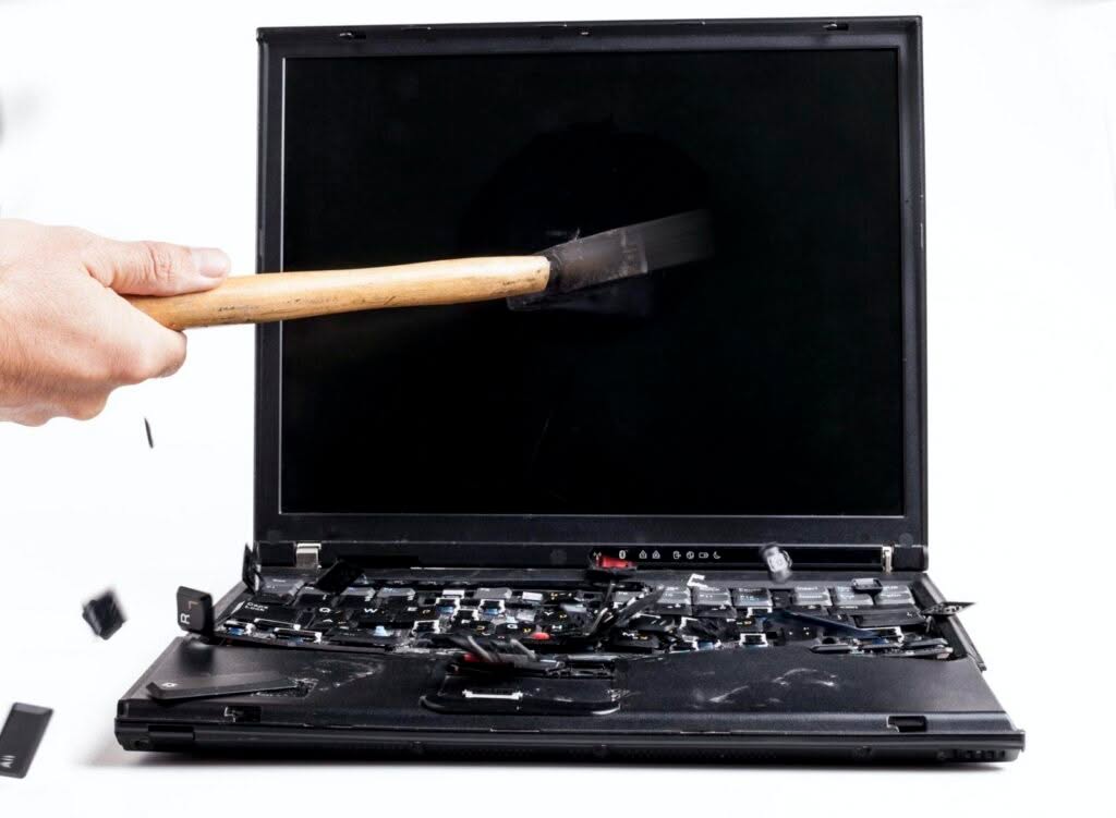 Smahing Screen